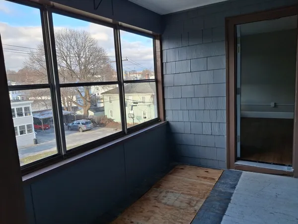 $1,800 | 44 Pratt Street, Unit 3L, Fitchburg, MA 01420