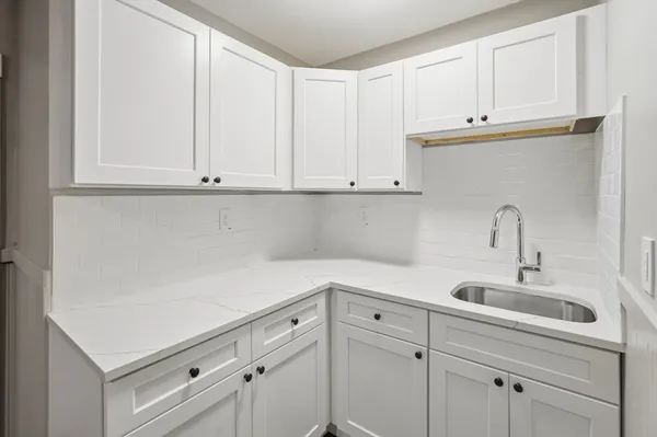 $1,800 | 44 Pratt Street, Unit 3L, Fitchburg, MA 01420