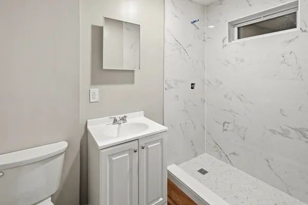 $1,800 | 44 Pratt Street, Unit 3L, Fitchburg, MA 01420