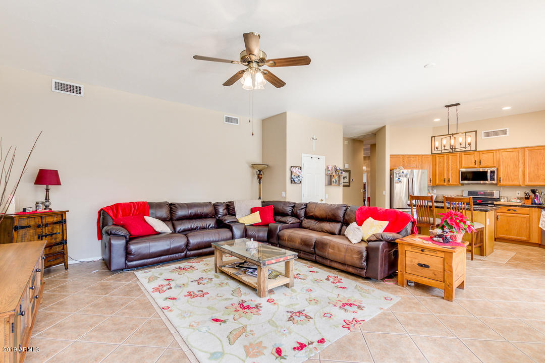 313 West Del Rio Street Gilbert, AZ 85233 - Photo 9 of 24 12-Del Rio