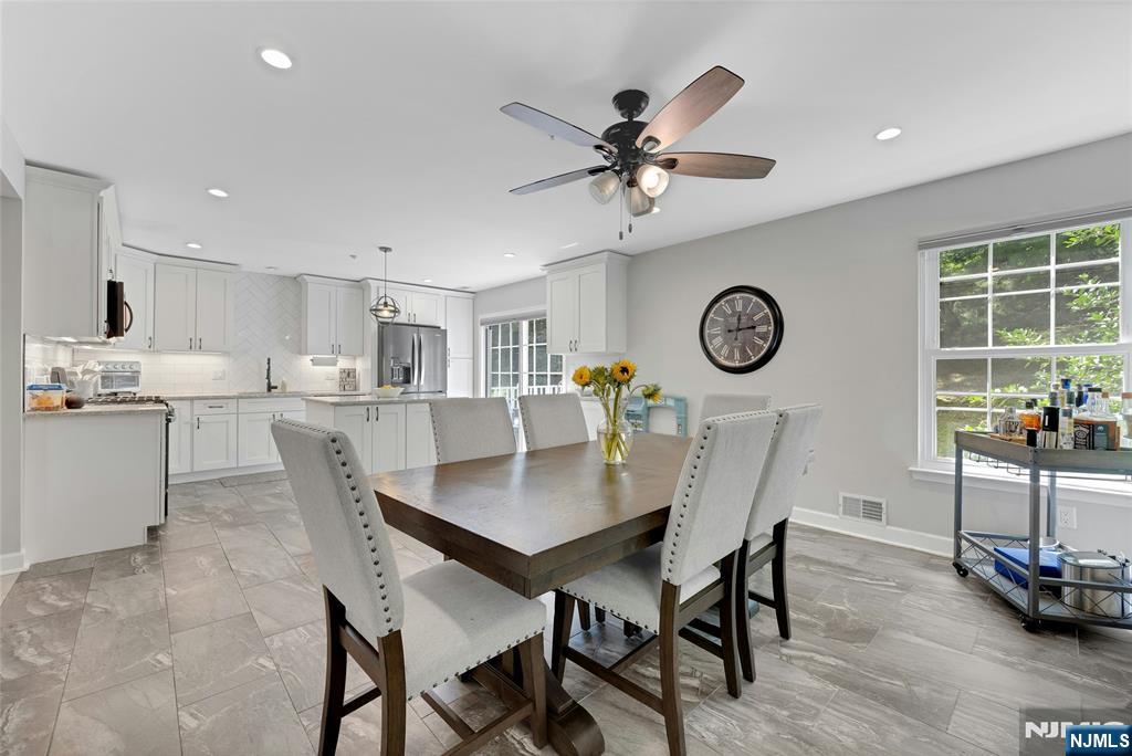 1503 Cornwall Road Mahwah, NJ 07430 - Photo 16 of 34 Gallery Image 16