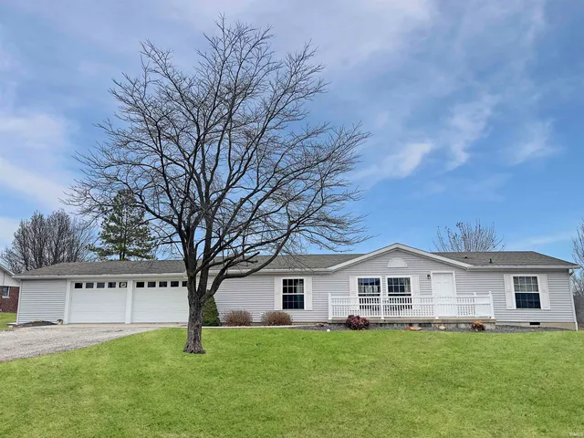 $205,000 | 1108 Vogel Avenue, Huntingburg, IN 47542