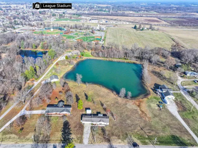 $205,000 | 1108 Vogel Avenue, Huntingburg, IN 47542