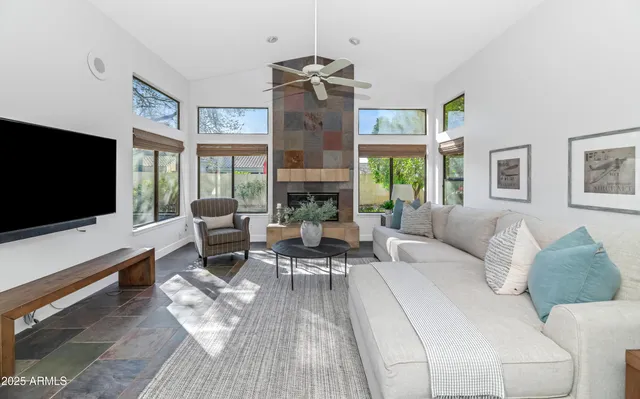 $7,500 | 5507 East Shea Boulevard, Scottsdale, AZ 85254