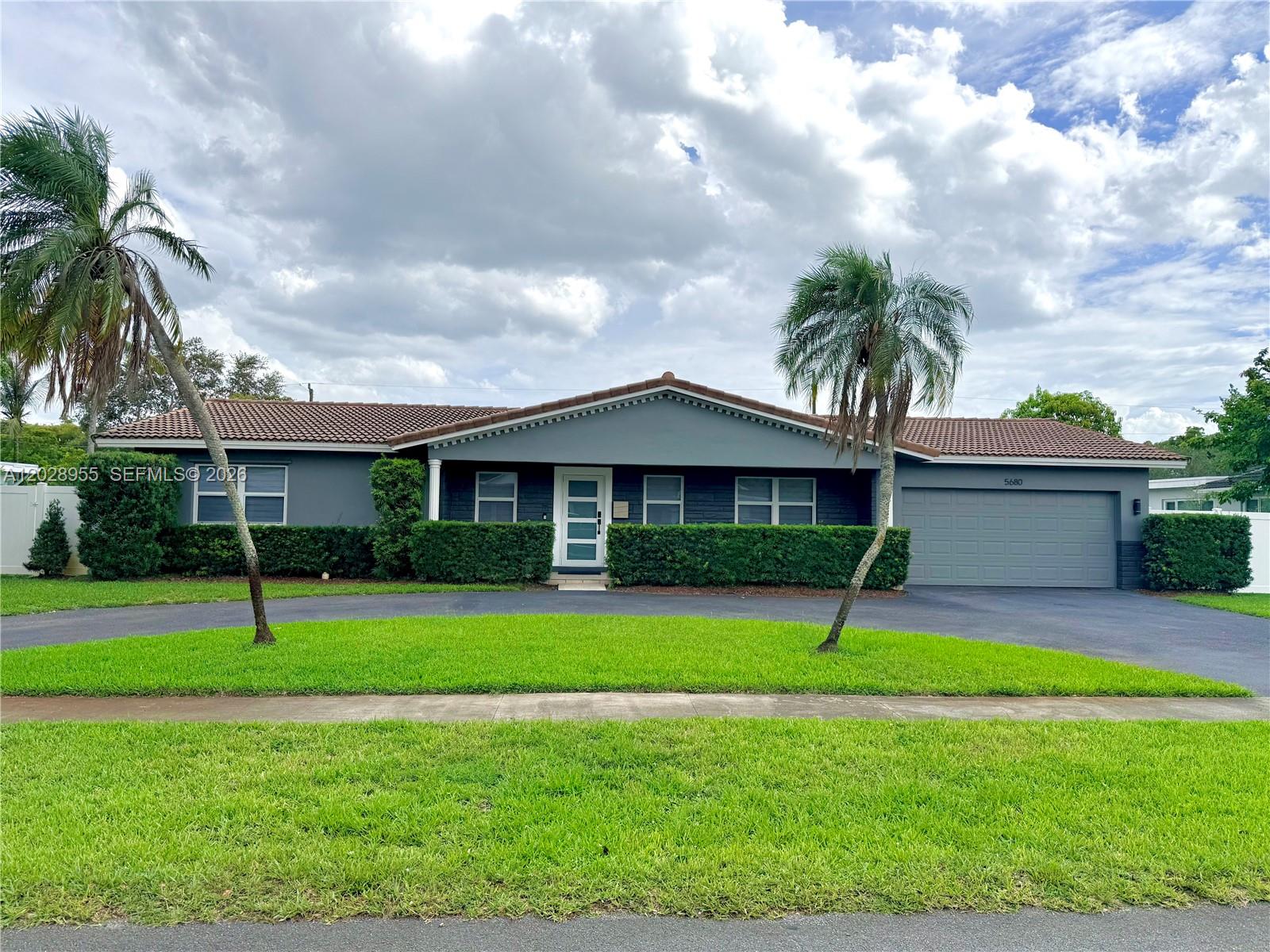 5680 Southwest 7th Street Plantation, FL 33317 - Photo 16 of 16