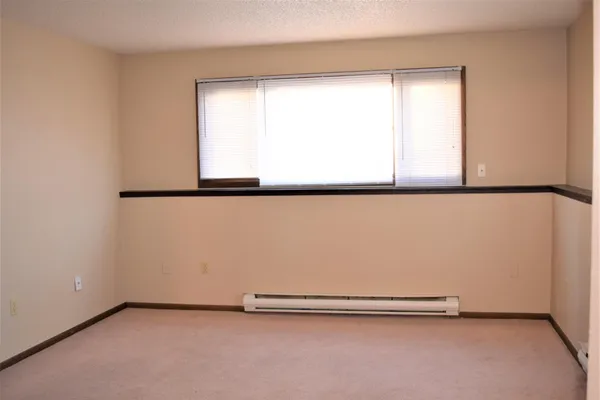 $260,000 | 305-307 23rd Street South, Fargo, ND 58103