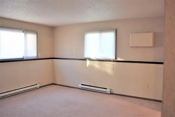 $260,000 | 305-307 23rd Street South, Fargo, ND 58103