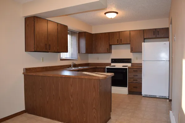 $260,000 | 305-307 23rd Street South, Fargo, ND 58103