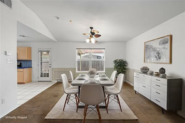 $275,000 | 2105 Harbor Circle, Rockport, TX 78382