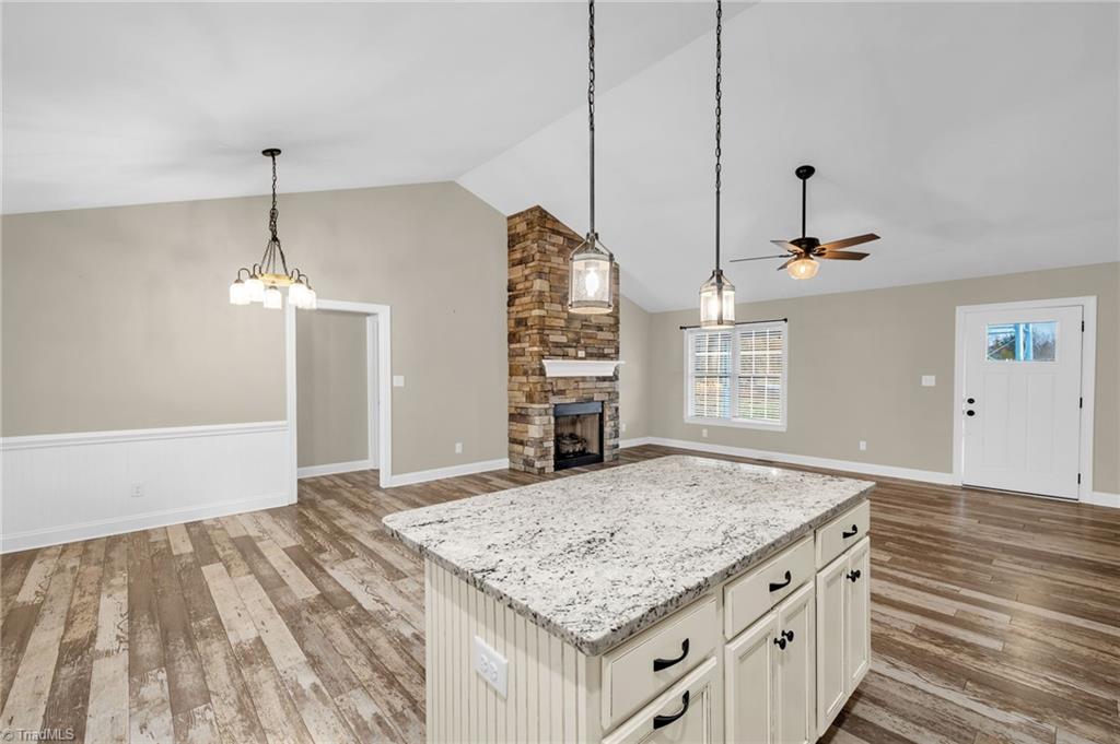 572 Anderson Road Eden, NC 27288 - Photo 12 of 41