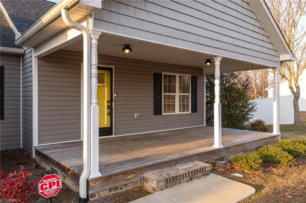 572 Anderson Road Eden, NC 27288 - Photo 4 of 41