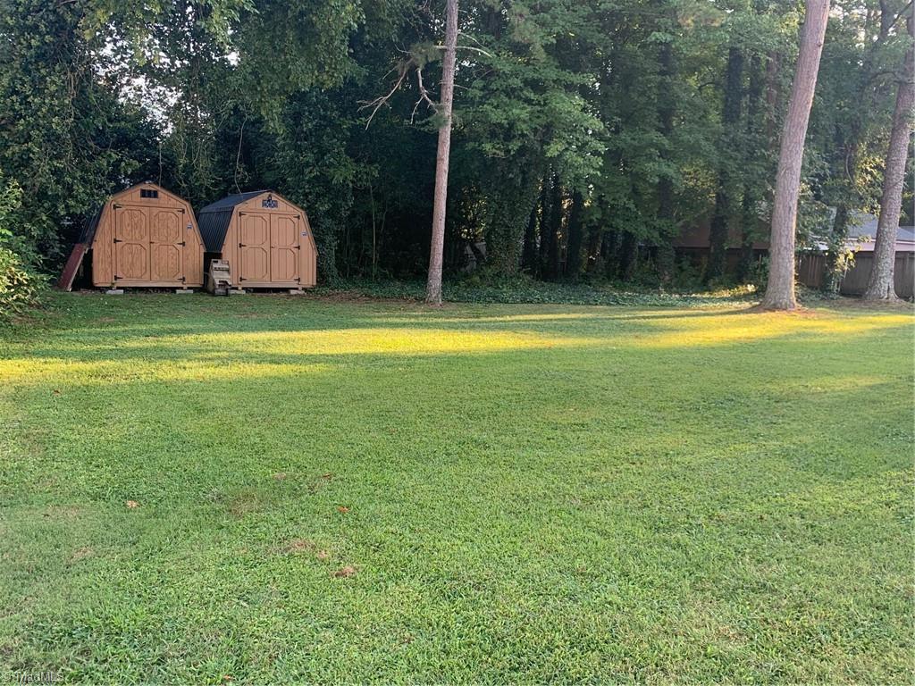 808 Bales Chapel Road Jamestown, NC 27282 - Photo 3 of 24 Gallery Image 3