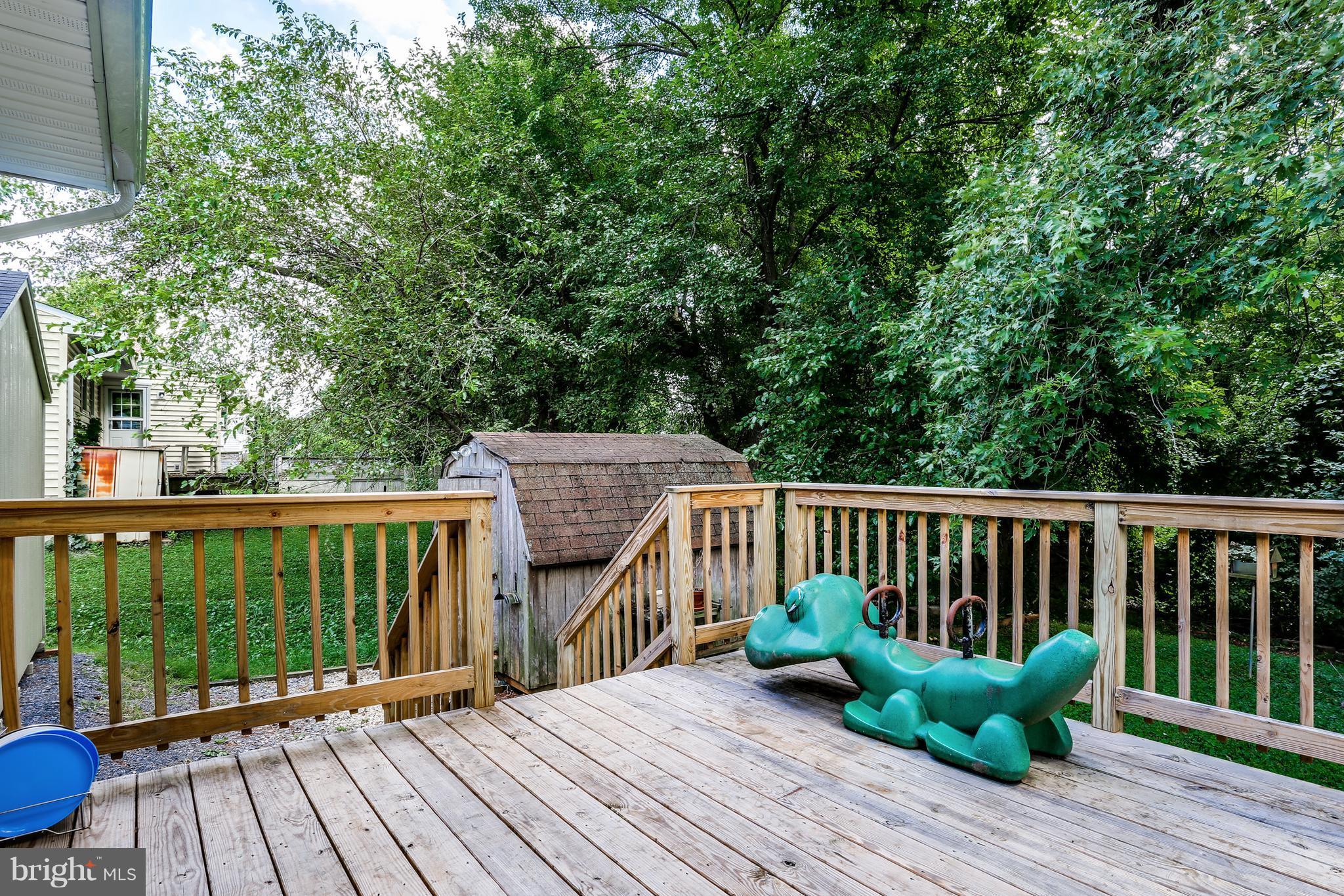 19 Millgate Road Owings Mills, MD 21117 - Photo 26 of 30 a view of a two chairs on the roof deck