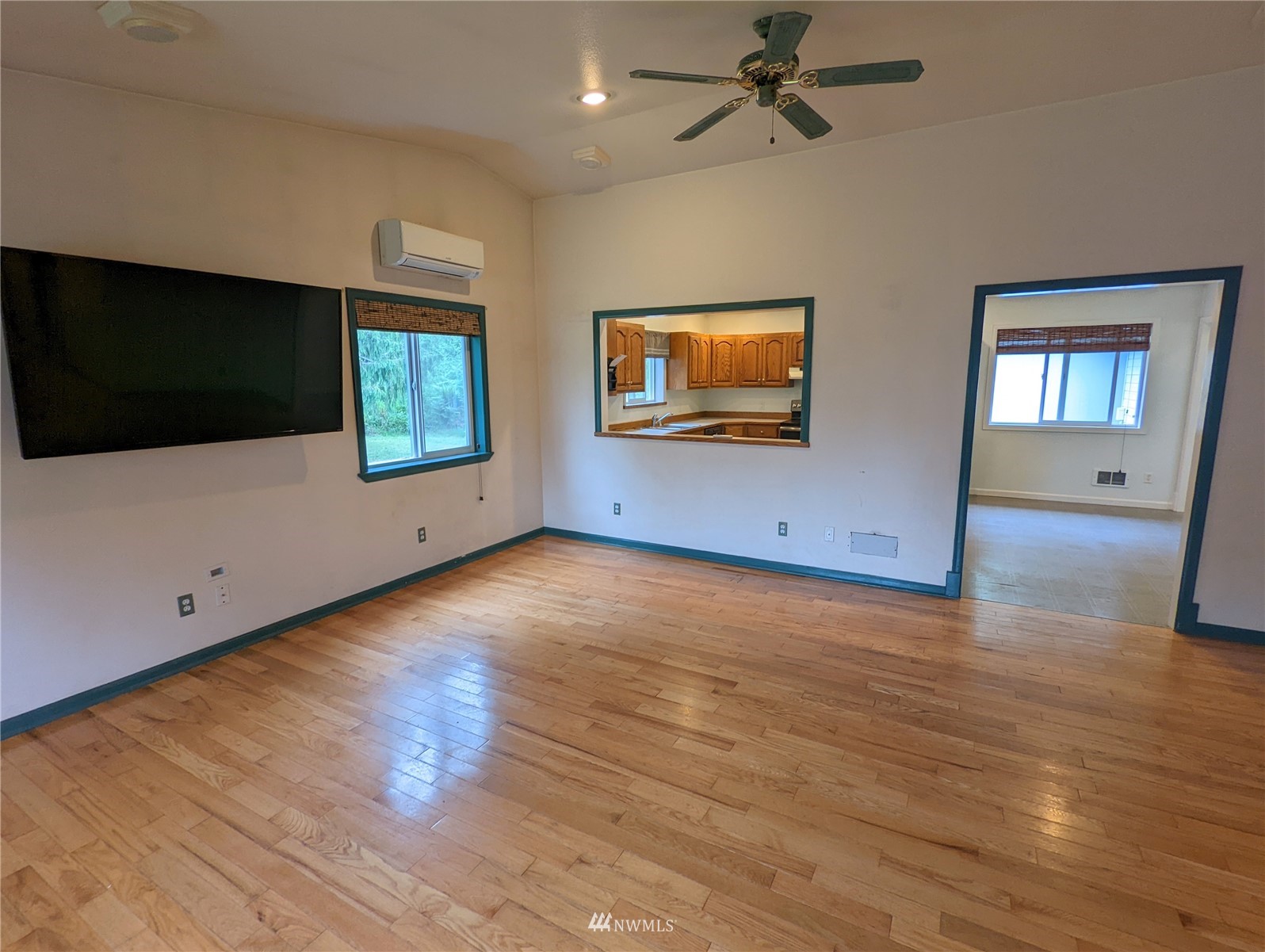 173 Watershed Road Port Angeles, WA 98362 - Photo 16 of 38 Gallery Image 16
