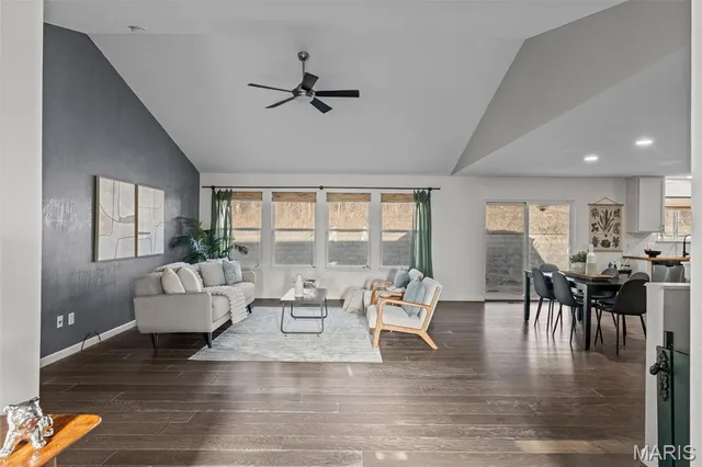 $450,000 | 1561 Timber Wolf Drive, Festus, MO 63028