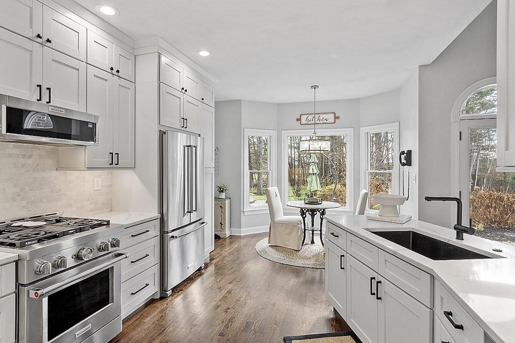 9 Sandy Ridge Road Sterling, MA 01564 - Photo 18 of 32