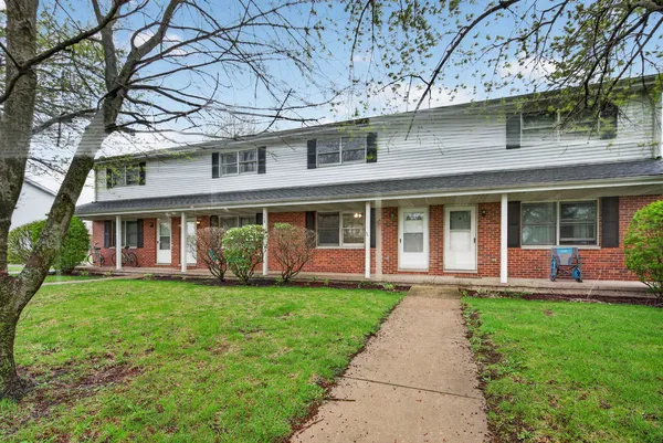 $1,650 | 115 Colonial Parkway, Unit C, Yorkville, IL 60560