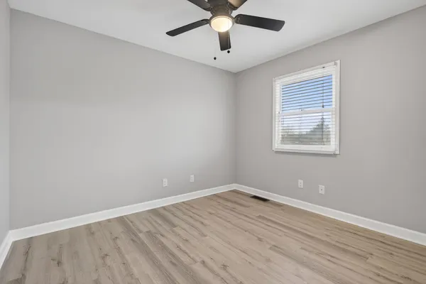 $1,650 | 115 Colonial Parkway, Unit C, Yorkville, IL 60560