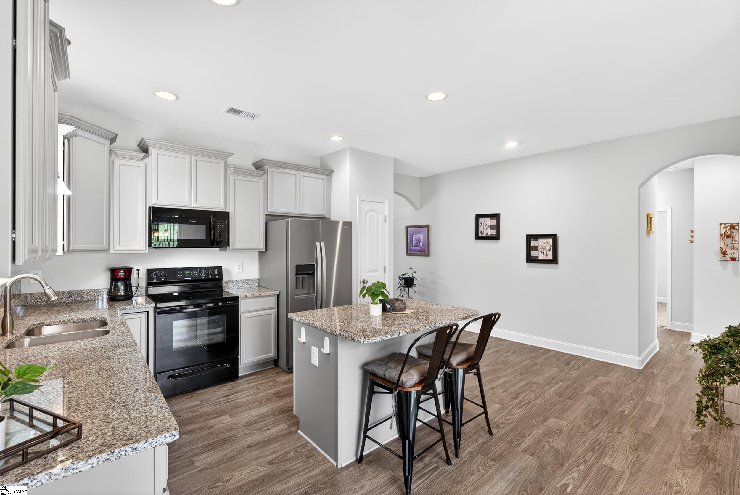 541 Chantry Lane Moore, SC 29369 - Photo 13 of 35
