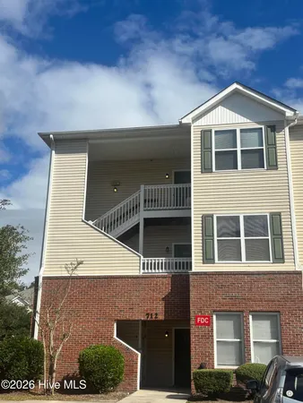 $1,500 | 712 Indica Court, Unit 201, Wilmington, NC 28405