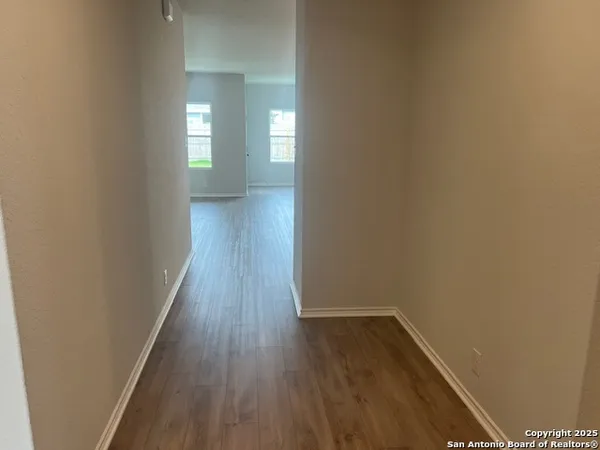 $2,200 | 105 Beveridge, Seguin, TX 78155