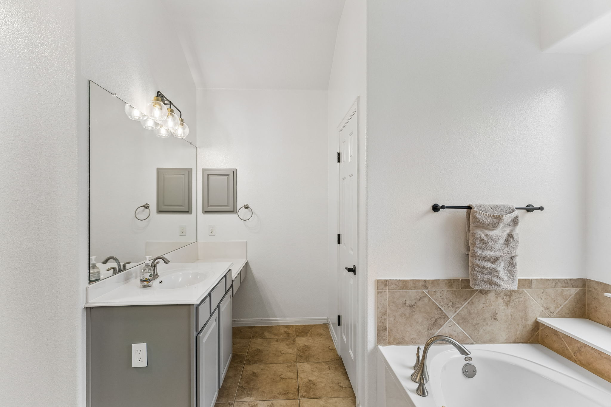 18708 Wind Valley Way Pflugerville, TX 78660 - Photo 22 of 40