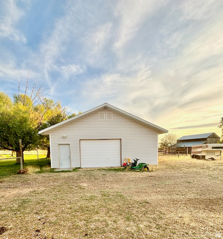 430 East Canyon Road Fillmore, UT 84631 - Photo 24 of 38