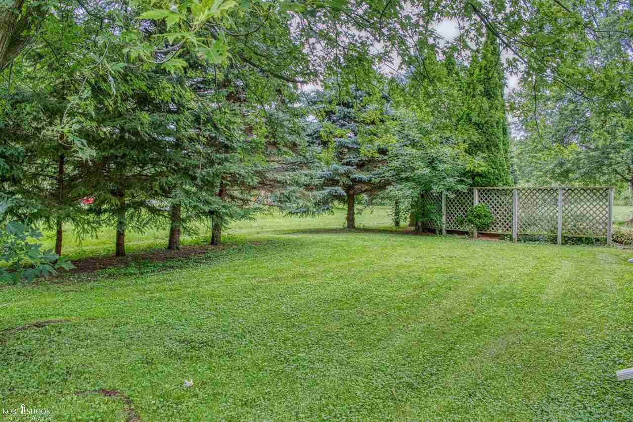 12297 North Lewis Road Clio, MI 48420 - Photo 27 of 29 50051585-26.JPG