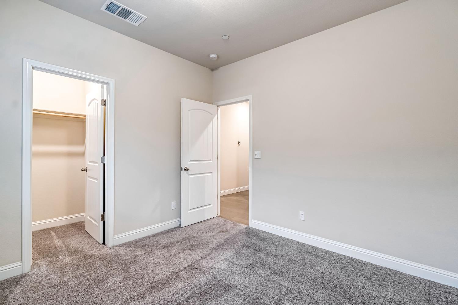 462 Crescent Lane Madera, CA 93636 - Photo 23 of 35 a view of an empty room