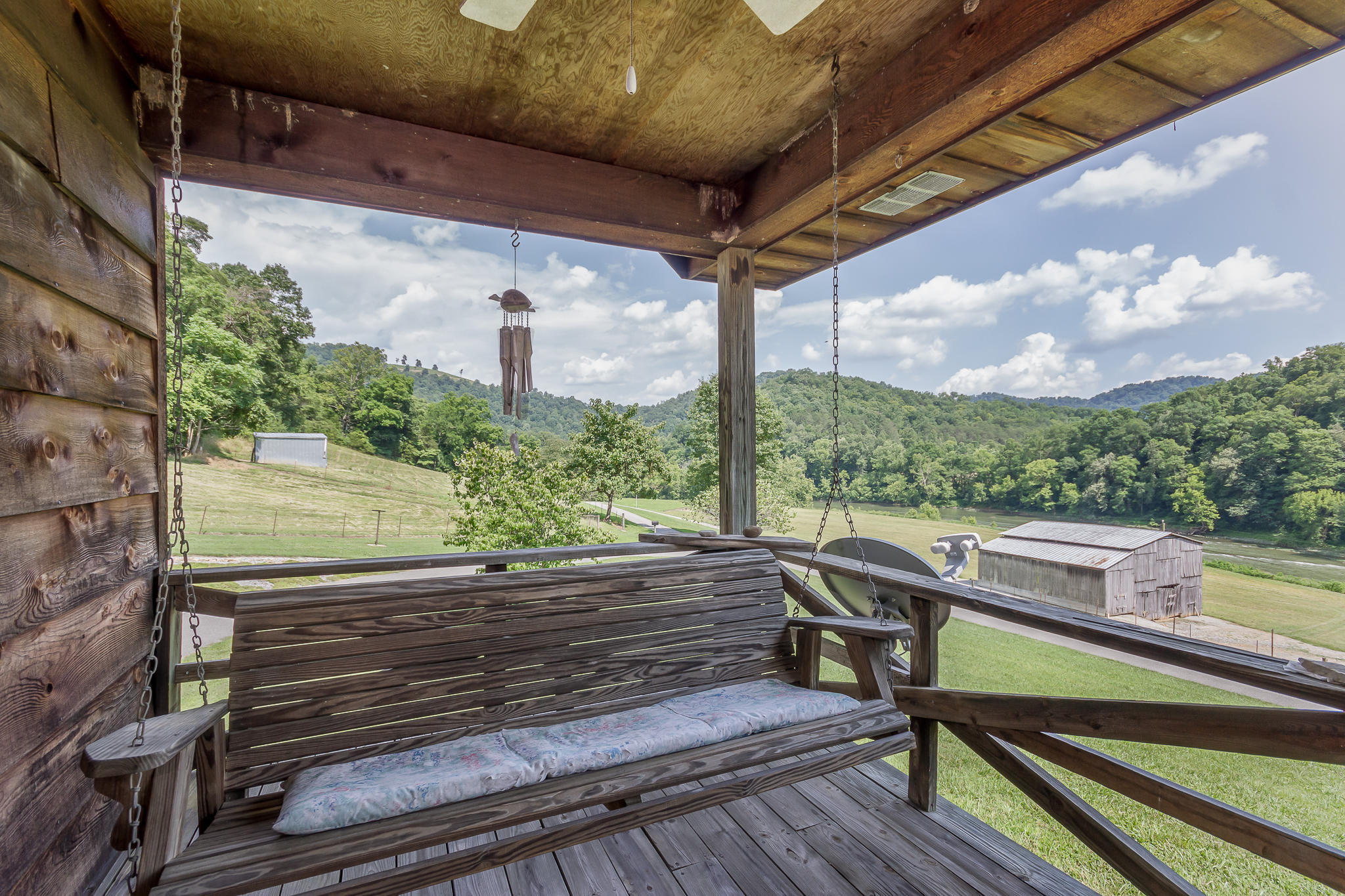 1448 Porter Johns Road Tazewell, TN 37879 - Photo 22 of 41 21