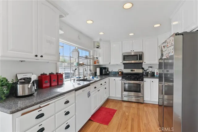 $1,295,000 | 1770 East Sandalwood Avenue, Anaheim, CA 92805