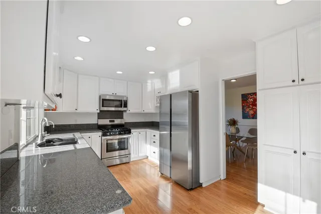 $1,280,000 | 1770 East Sandalwood Avenue, Anaheim, CA 92805