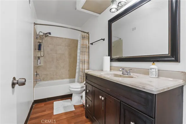 $1,280,000 | 1770 East Sandalwood Avenue, Anaheim, CA 92805