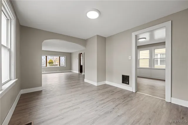 $1,100 | 2615 Genesee Street, Cheektowaga, NY 14225