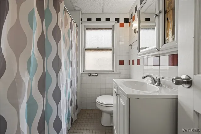 $1,100 | 2615 Genesee Street, Cheektowaga, NY 14225