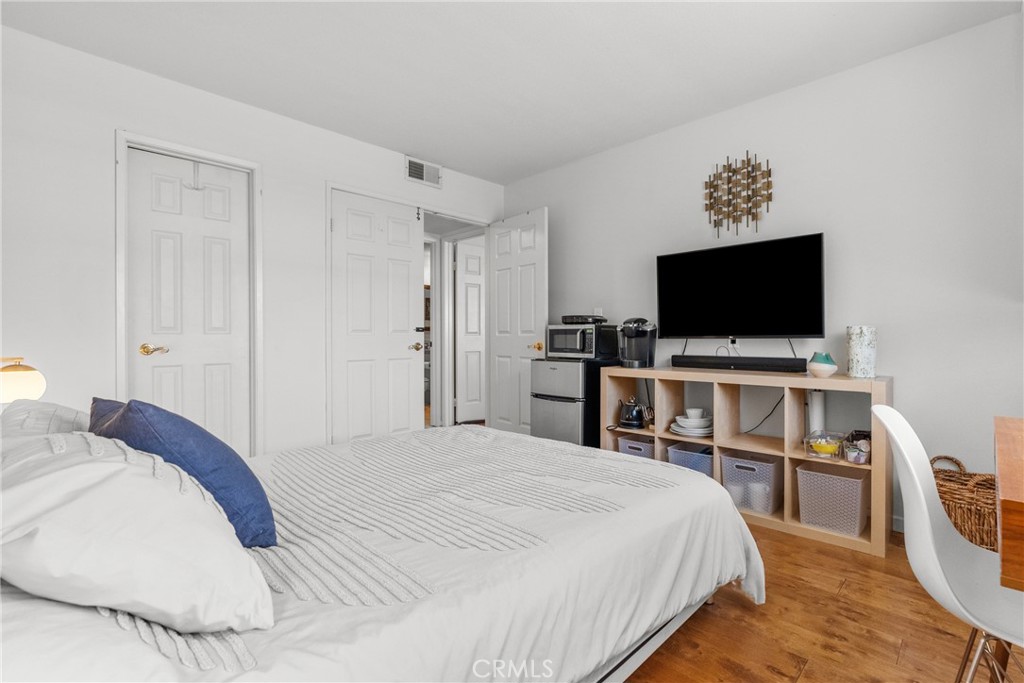 25504 Novela Way Valencia, CA 91355 - Photo 21 of 45