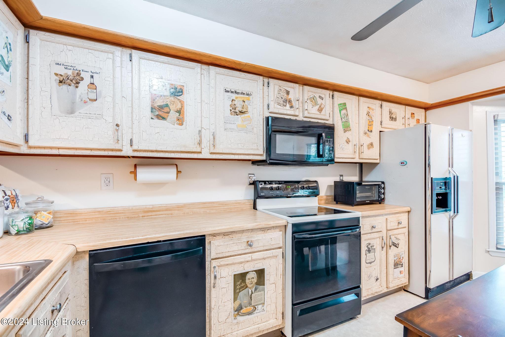 4319 Gaudet Road Louisville, KY 40299 - Photo 13 of 34 Kitchen