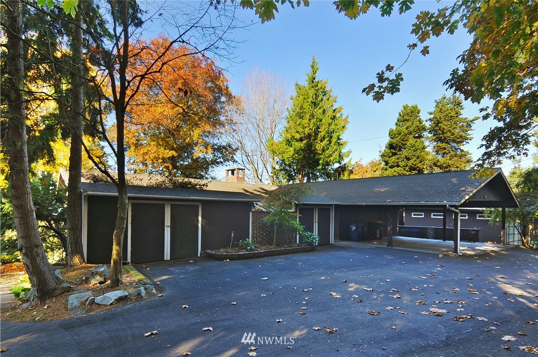 9679 46th Avenue Southwest Seattle, WA 98136 - Photo 1 of 1 Gallery Image 1