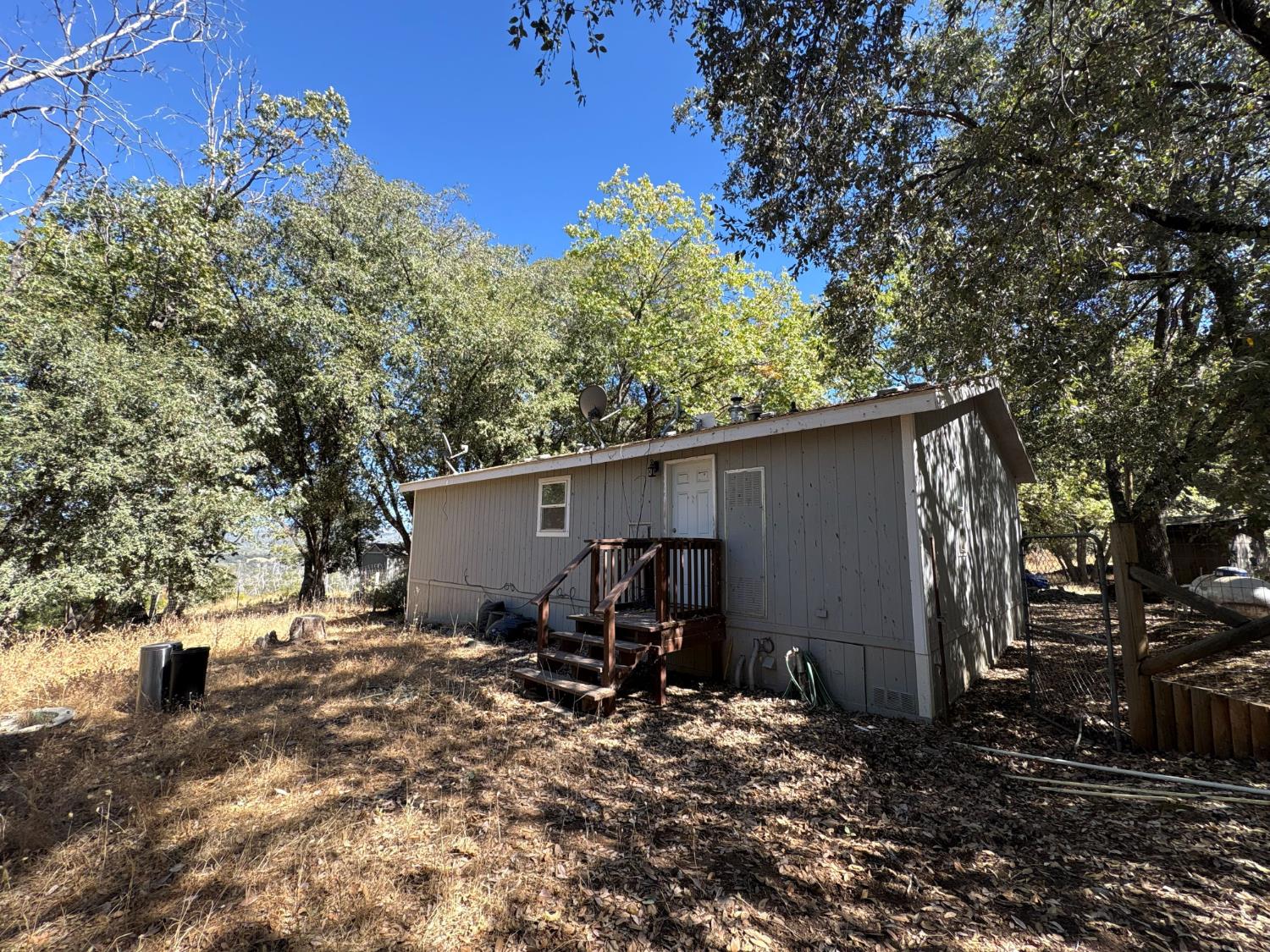 7747 Doster Road Mountain Ranch, CA 95246 - Photo 31 of 36 Gallery Image 31