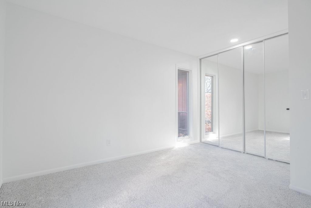 12263 Moss Ridge Circle Strongsville, OH 44136 - Photo 26 of 40 Empty room with light carpet