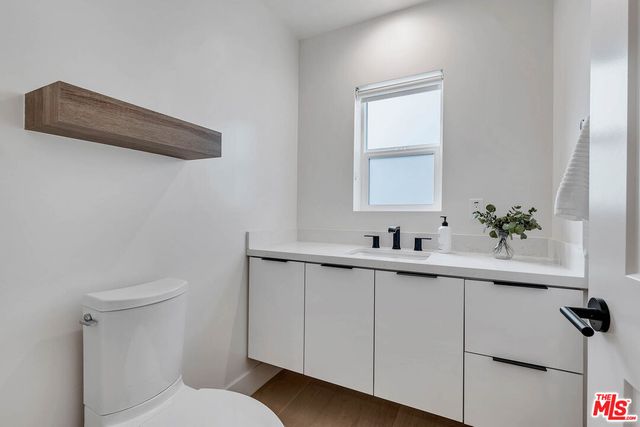 $6,650 | 1350 1/2 North Fairfax Avenue, West Hollywood, CA 90046