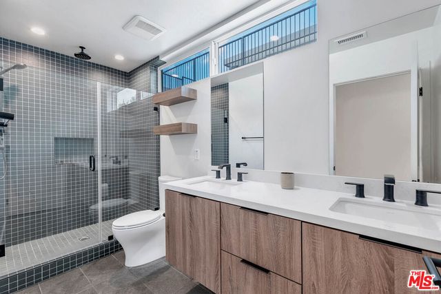 $6,650 | 1350 1/2 North Fairfax Avenue, West Hollywood, CA 90046