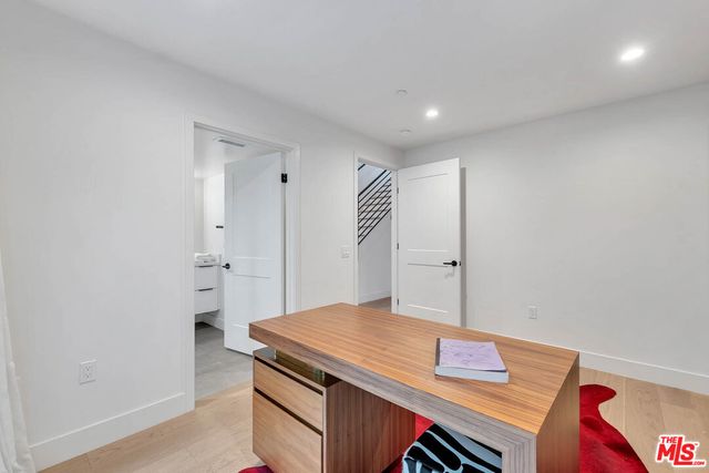 $6,650 | 1350 1/2 North Fairfax Avenue, West Hollywood, CA 90046