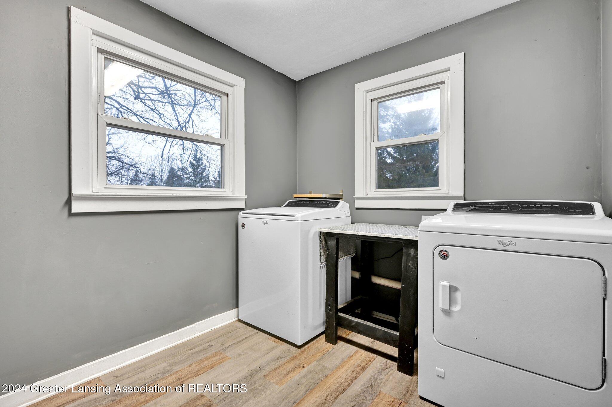3518 Ruth Avenue Lansing, MI 48910 - Photo 25 of 38 10. Laundry Room, Level 1