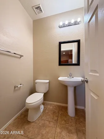 $1,599 | 42424 North Gavilan Peak Parkway, Unit 39104, Anthem, AZ 85086
