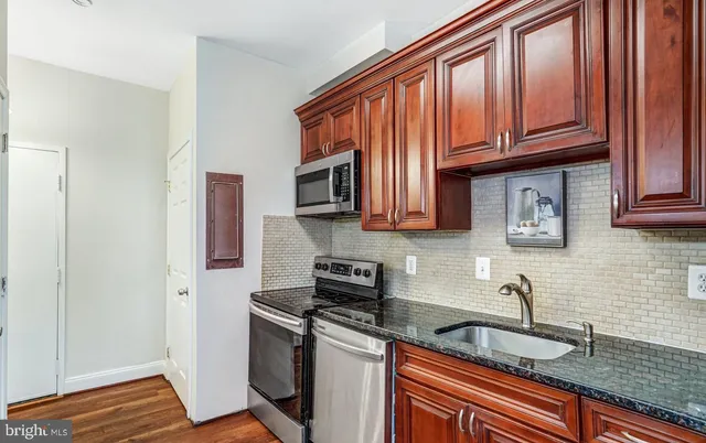 a view of a livingroom with a chandelier