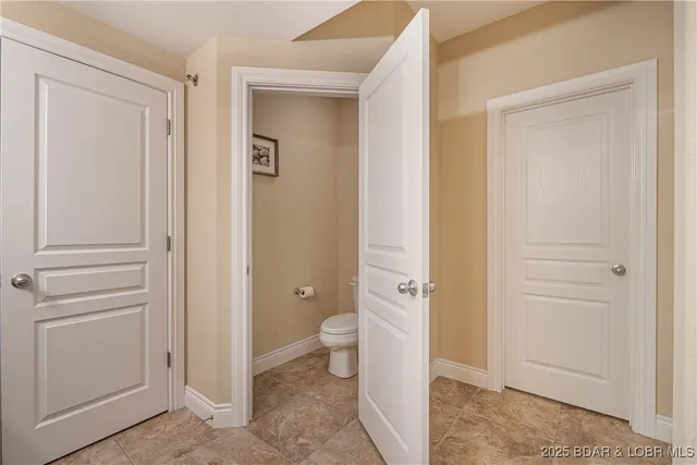 $449,900 | 20332 Timberlake Village Drive, Unit 1512, Rocky Mount, MO 65072