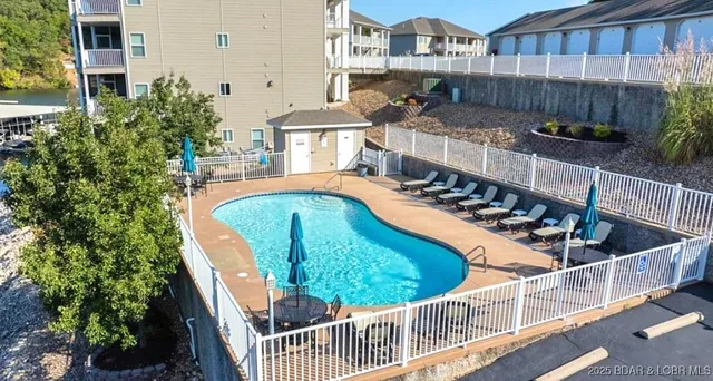 $449,900 | 20332 Timberlake Village Drive, Unit 1512, Rocky Mount, MO 65072