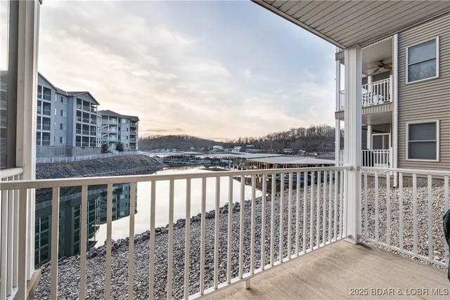 $449,900 | 20332 Timberlake Village Drive, Unit 1512, Rocky Mount, MO 65072