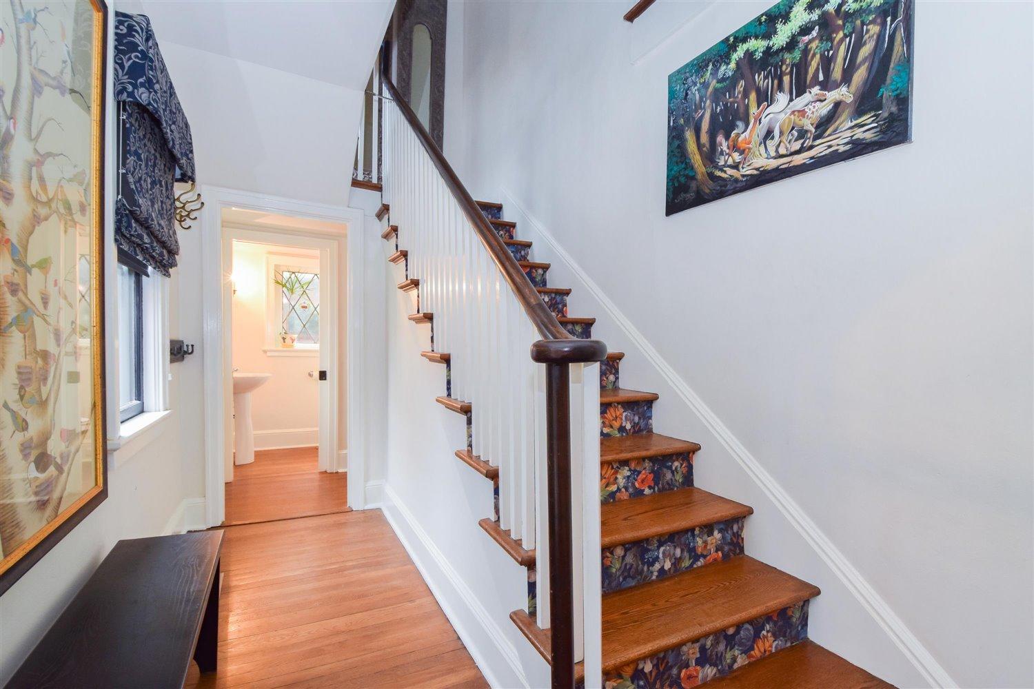 1878 Arlington Road Southwest Roanoke, VA 24015 - Photo 2 of 34 02-3935 St James-2
